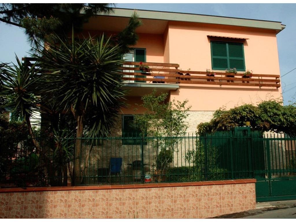 Casa Vacanze Il Gatto Rosso Trecase Екстер'єр фото